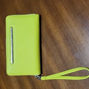 Steve Madden  Wristlet Clutch